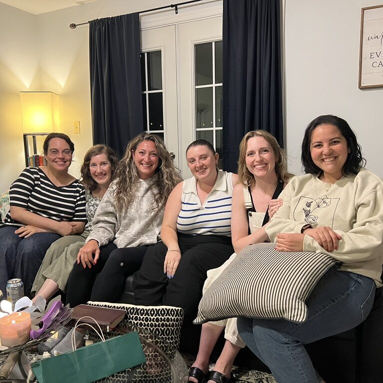 Anna Maia community group